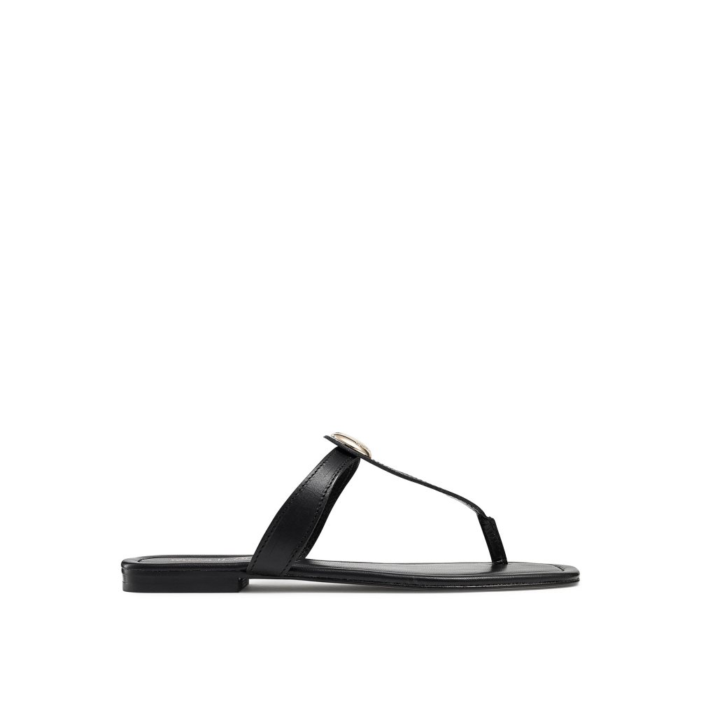 Black Russell & Bromley Lauretta Disc Trim Toe Women\'s Flat Sandals | PH-7-KPJC