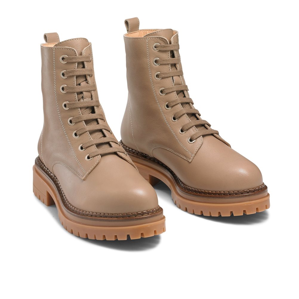 Brown Russell & Bromley Combat 8 Eyelet Women's Combat Boots | PH-1-RKNH