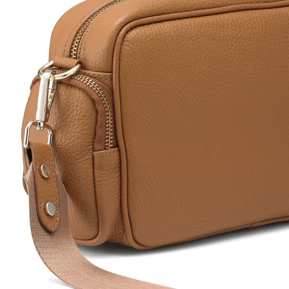 Brown Russell & Bromley Snapshot Multi-pocket Women's Crossbody Bags | PH-7-VEMC