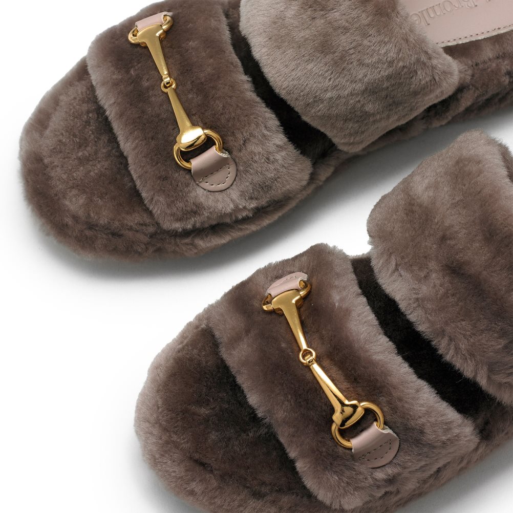 Brown Russell & Bromley Snuggle Open Women's Slippers | PH-4-GPIM