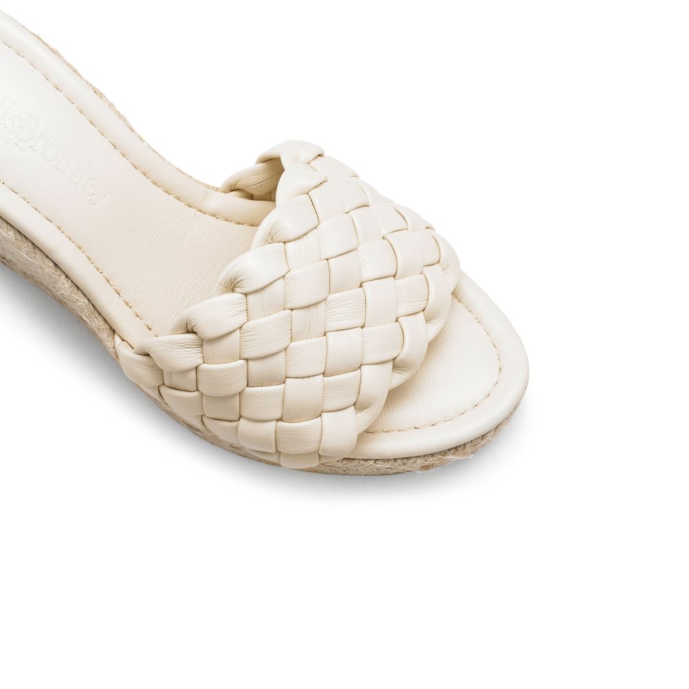 Cream Russell & Bromley Rhapsody Plaited Espadrille Women's Wedges | PH-9-URXP