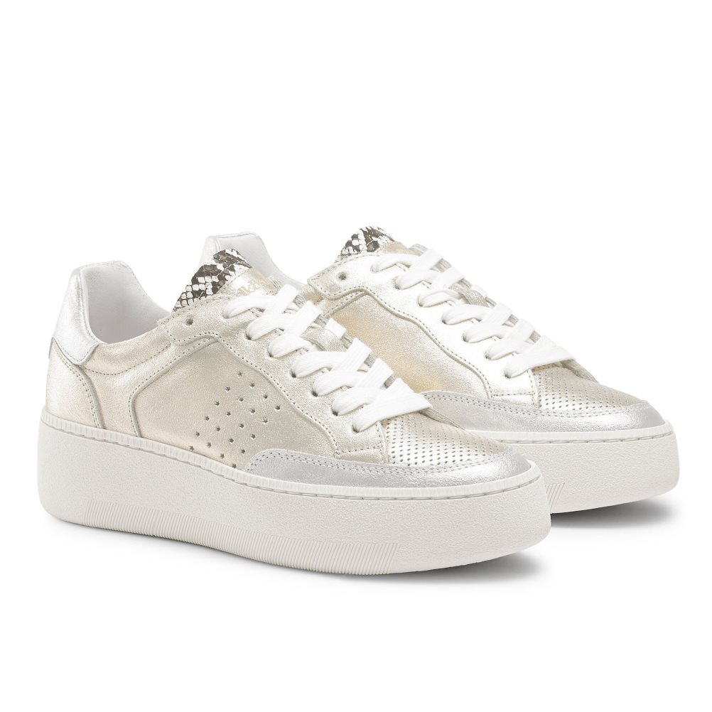 Gold Russell & Bromley Whisper Low Top Women's Trainers | PH-0-MRLH